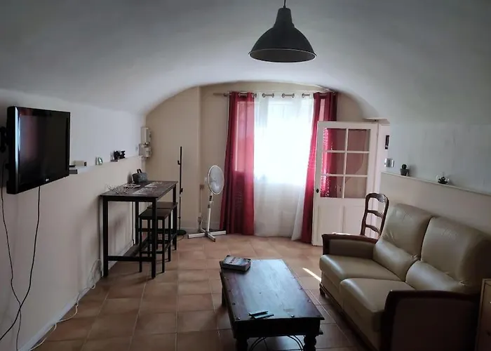Studio Gite Mondragon